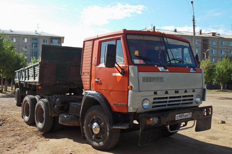 КамАЗ-5410 вид спереди Вид спереди КамАЗ-5410