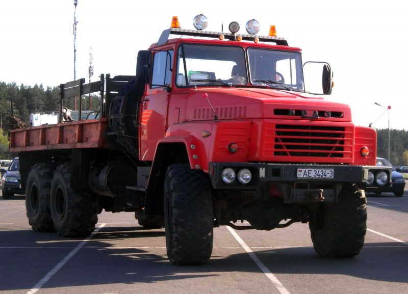 Вид спереди КрАЗ-260 