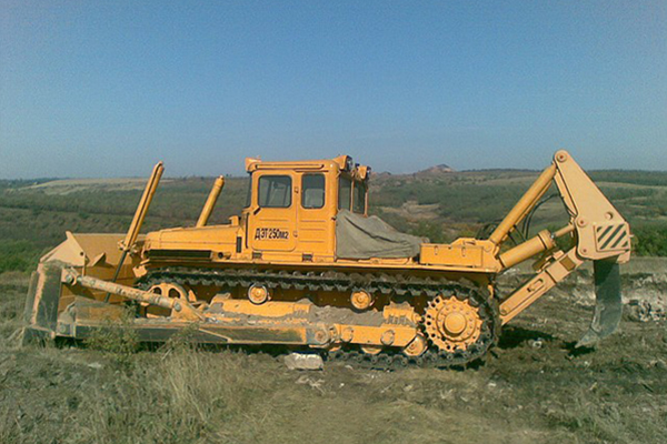 Трактор ДЭТ-250М2Б1Р1