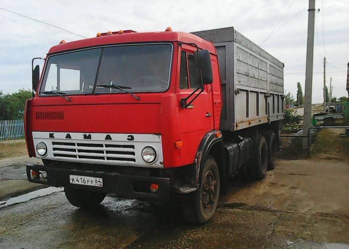 Машина КамАЗ 5320