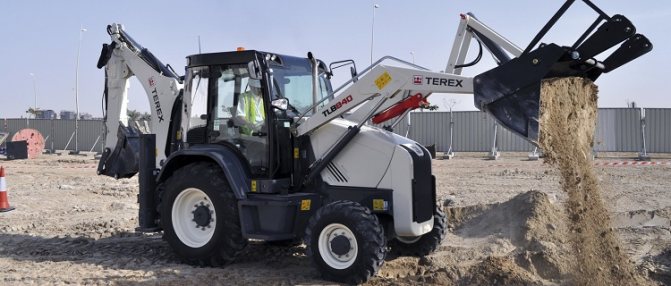 Погрузчик экскаватор terex 860
