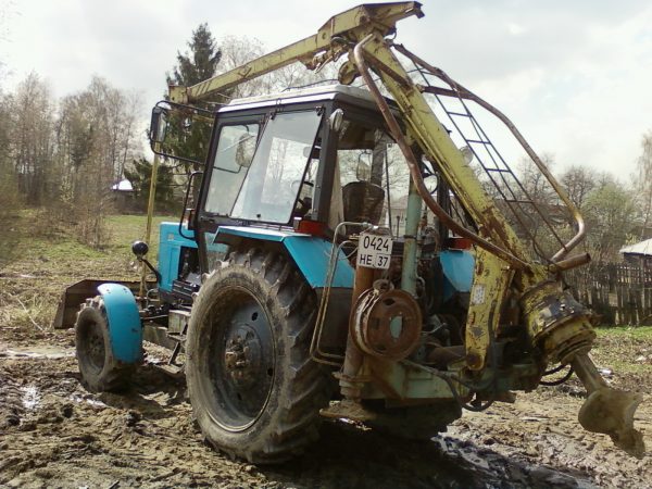 Ямобур БМ-205-В